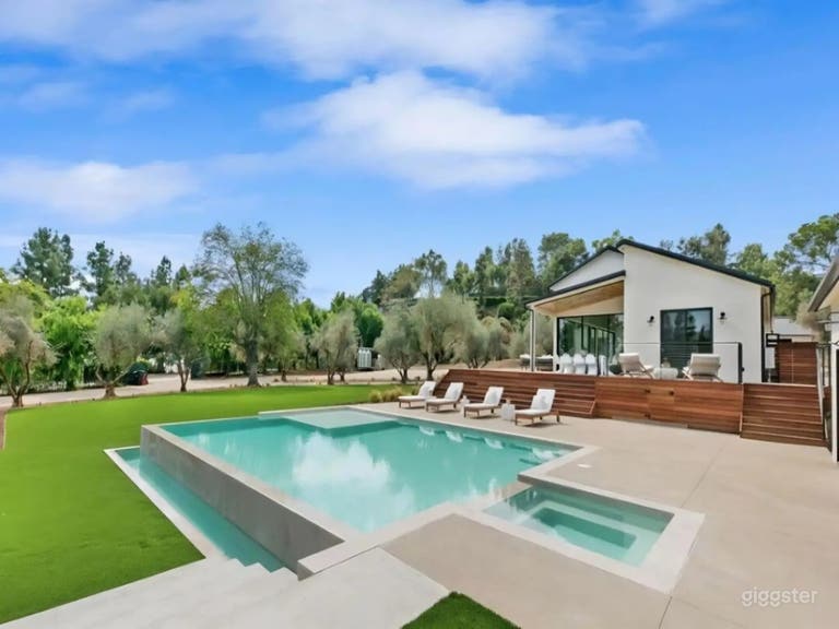  OUTDOOR POOL | SUNLIT MODERN FARM ESTATE 