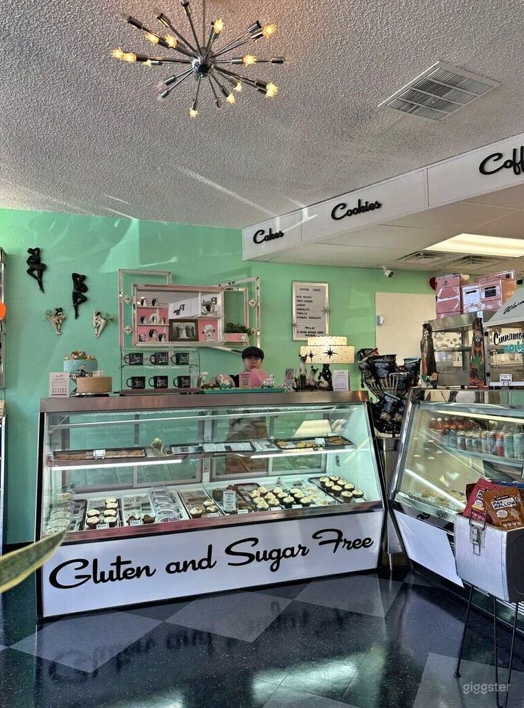  Vintage 1950s/60s Bakery  