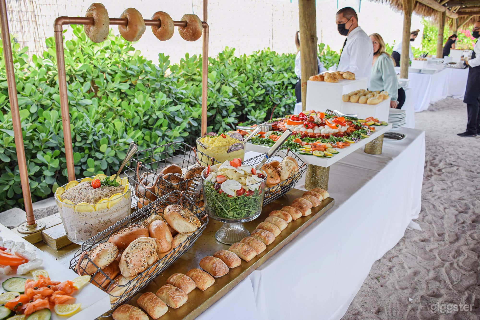 Oceanfront tropical setting for your event Photo 4