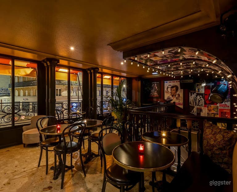  Charmantes Pariser Bistro mit sonniger Terrasse & privatem Bereich 