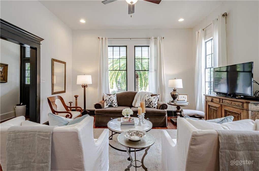 Historic 1915 Creole Cottage Photo 3