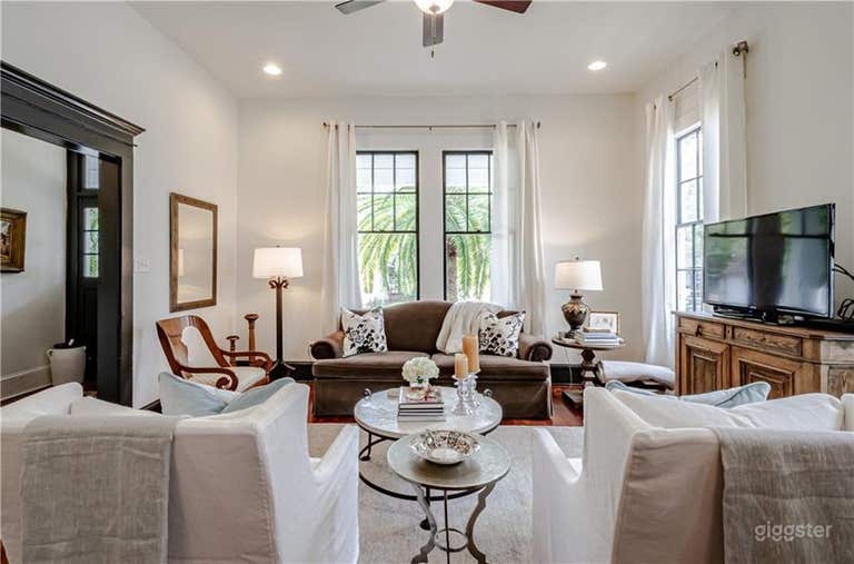  Historic 1915 Creole Cottage 