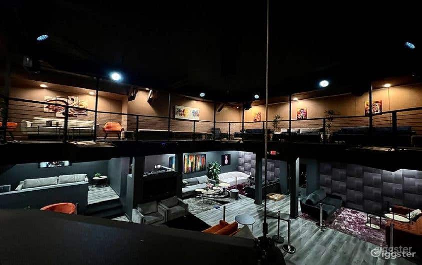 High End Lounge in Hollywood  Photo 4