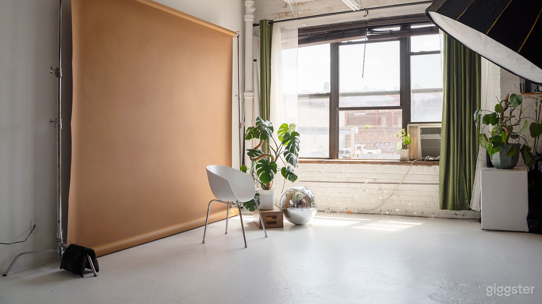 Natural light in the studio