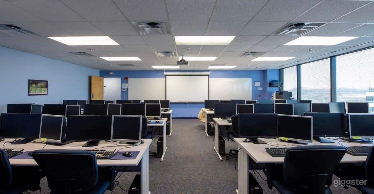 Dual-Monitor Classroom Style Training Room for Large Groups Photo 1