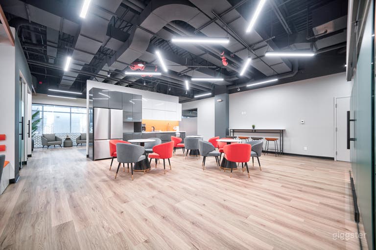  Modern and Spacious Hub Space 