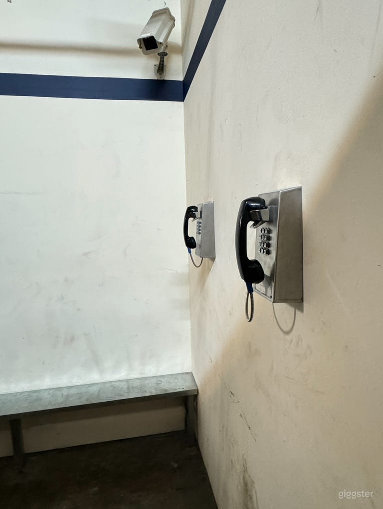  ATL Jail Cell/Police Station/Interrogation/Electrocution 