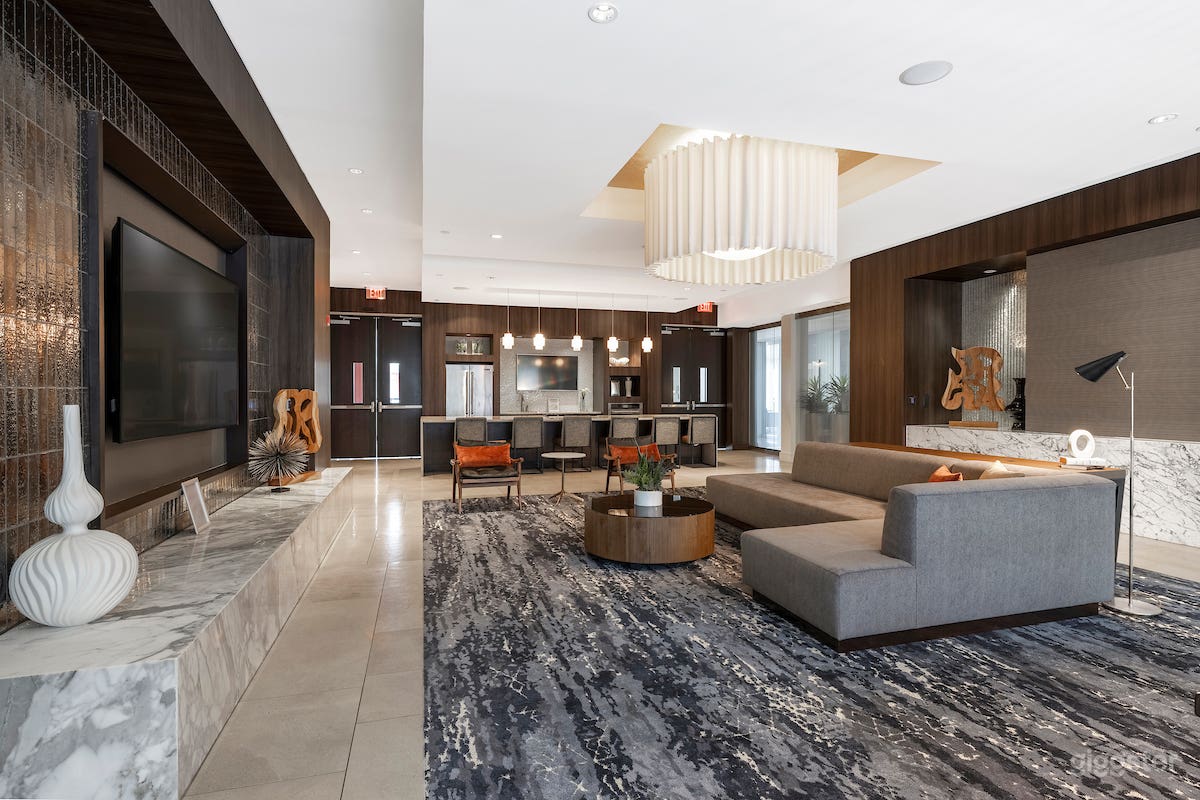 Expansive Club Room in Philadelphia Photo 1