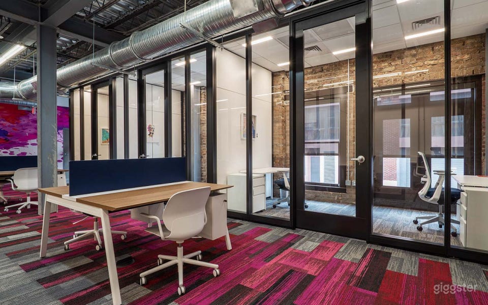 Cozy Co-Working Space Photo 2