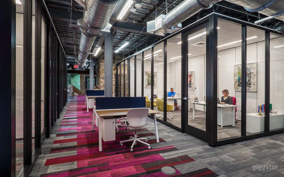 Cozy Co-Working Space Photo 3