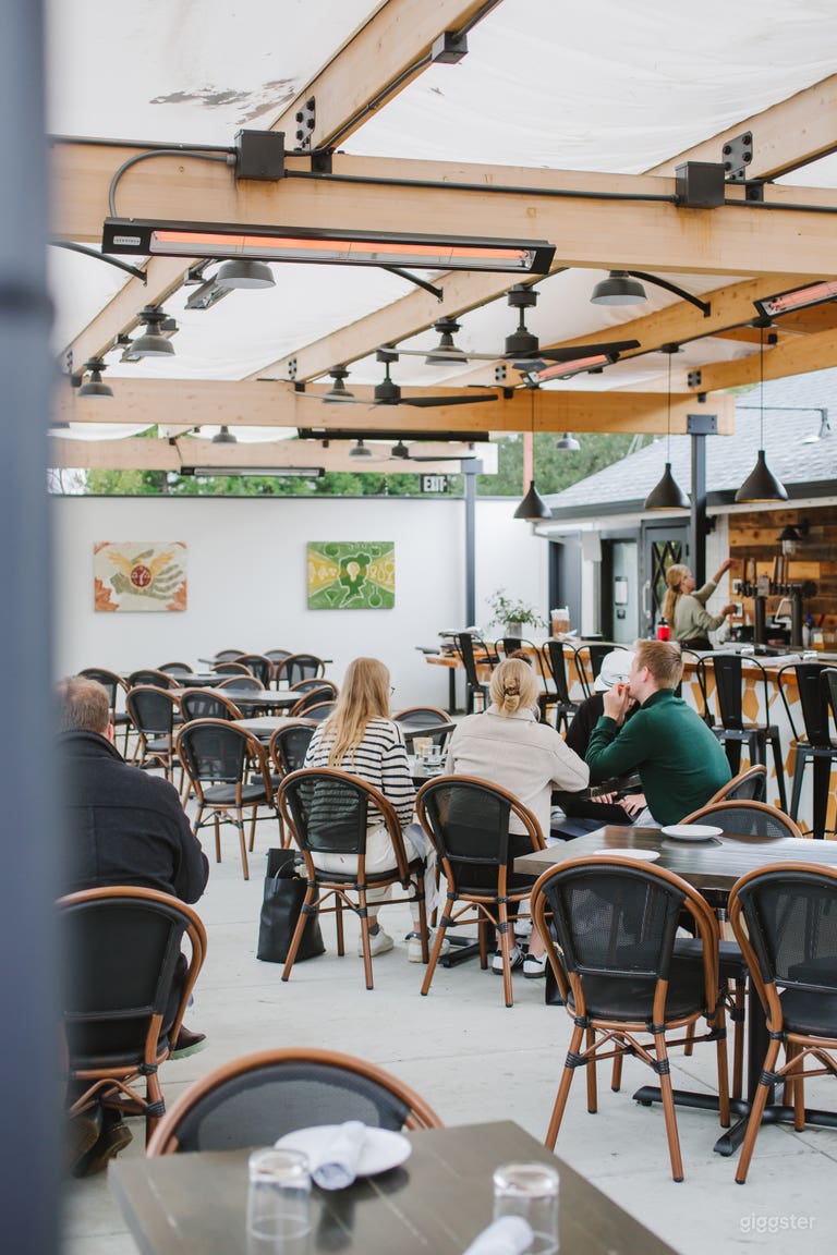  Patio Space in the heart of Sonoma Valley 