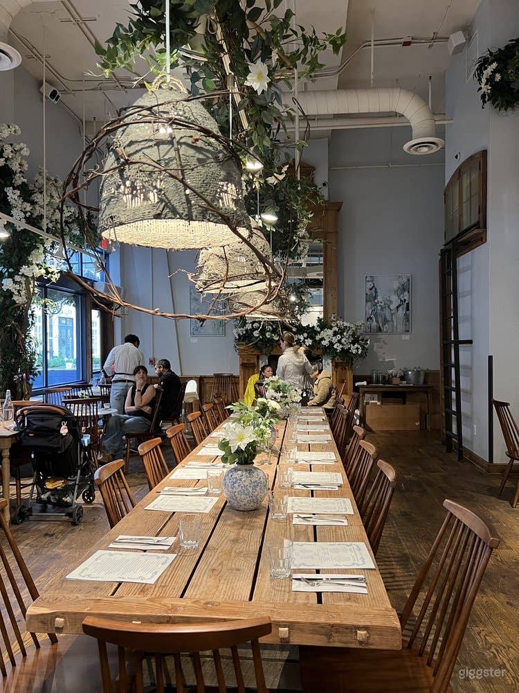Main dining room with high ceilings 