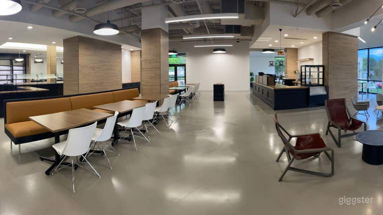  Executive 10-Person Conference Room Lakeline 