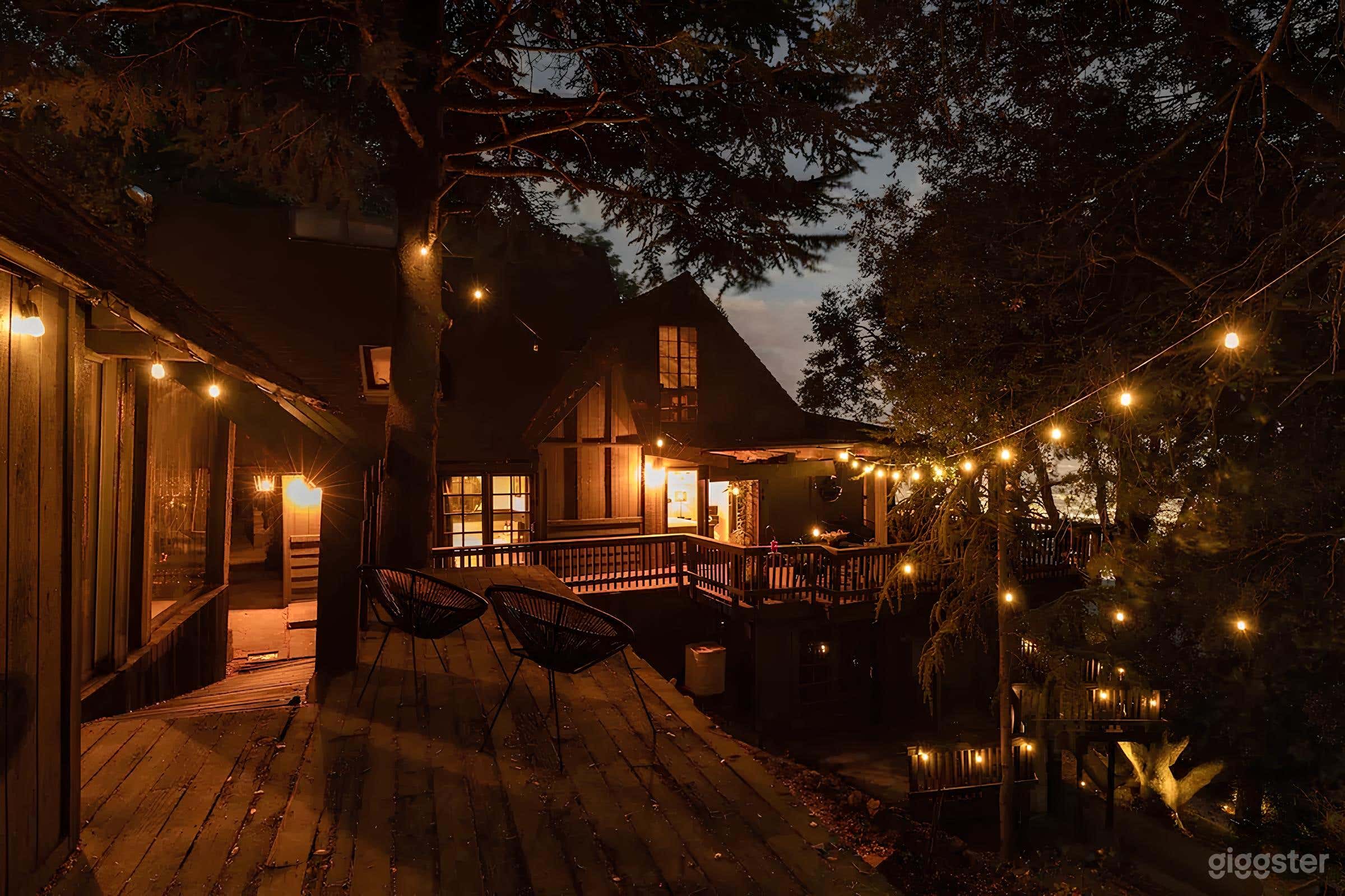 Mountain-Top Backyard Photo 3