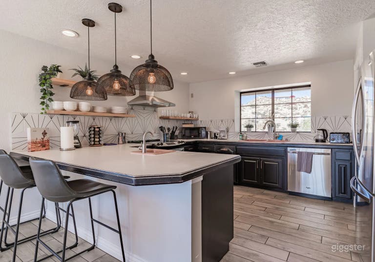  Citadel | Majestic Boulder Estate 