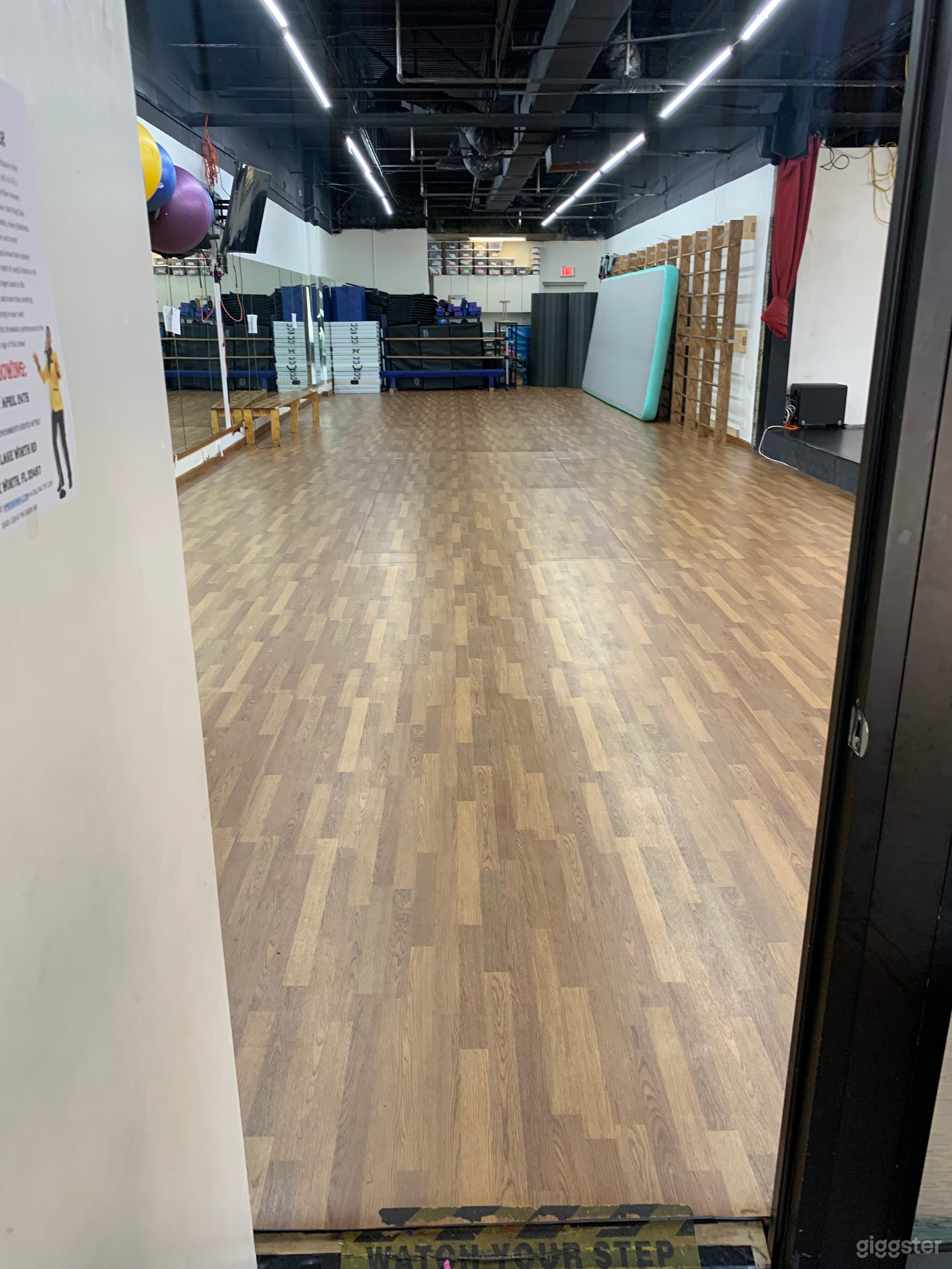 Xpressions’s for the performing arts Dance Studio Photo 3