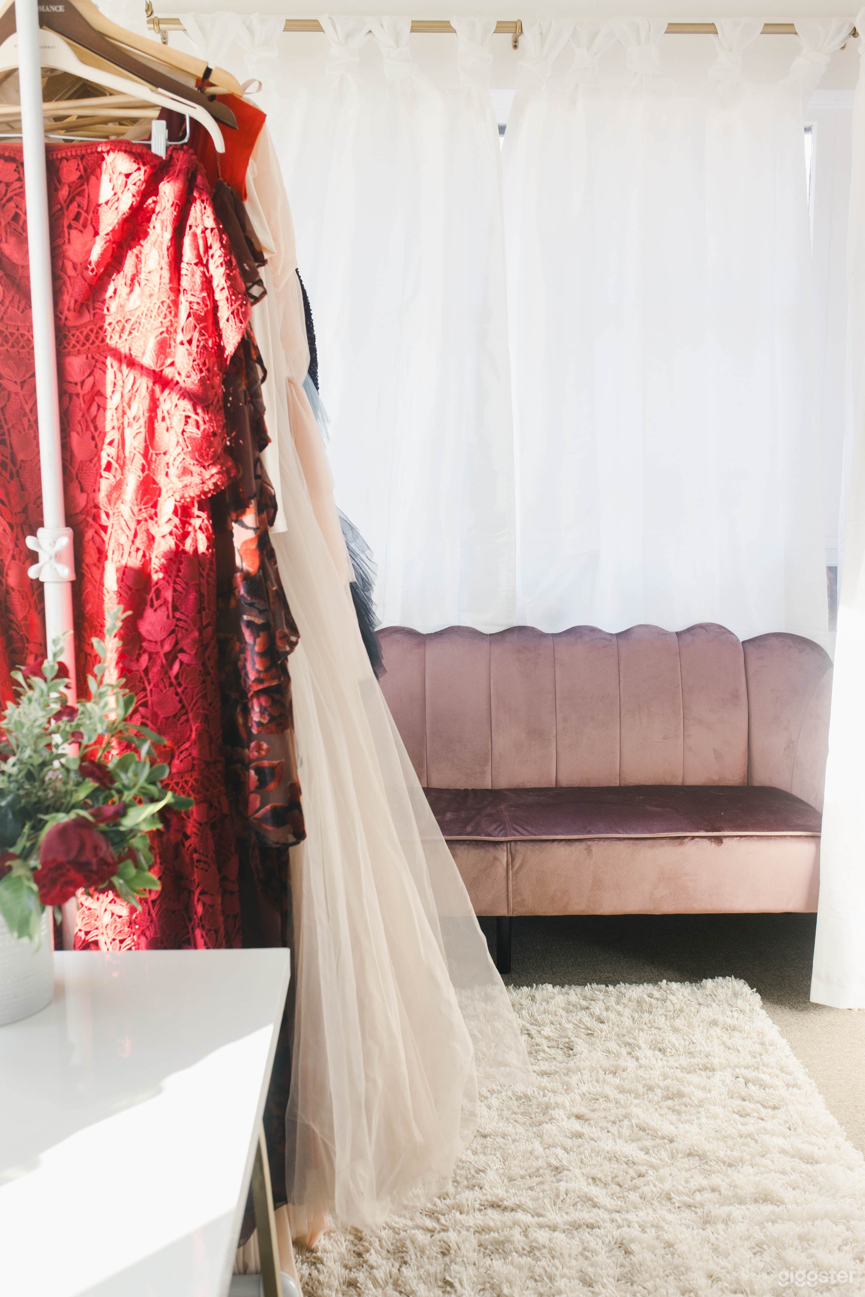 Downtown Victorian Upper Suite Photo 3