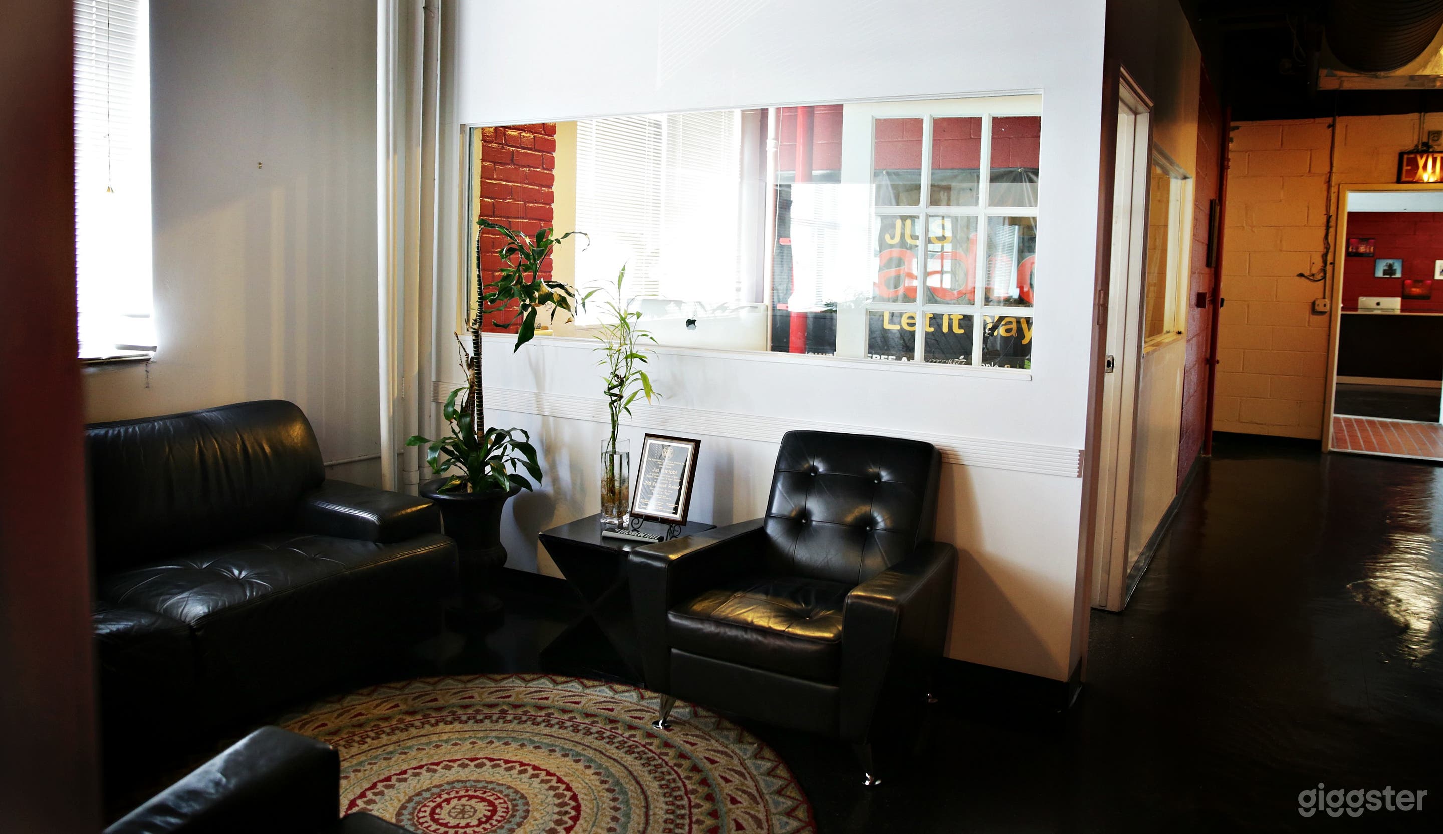 TV Studios &amp; Office Space for Rent - 7000 sq ft Photo 3