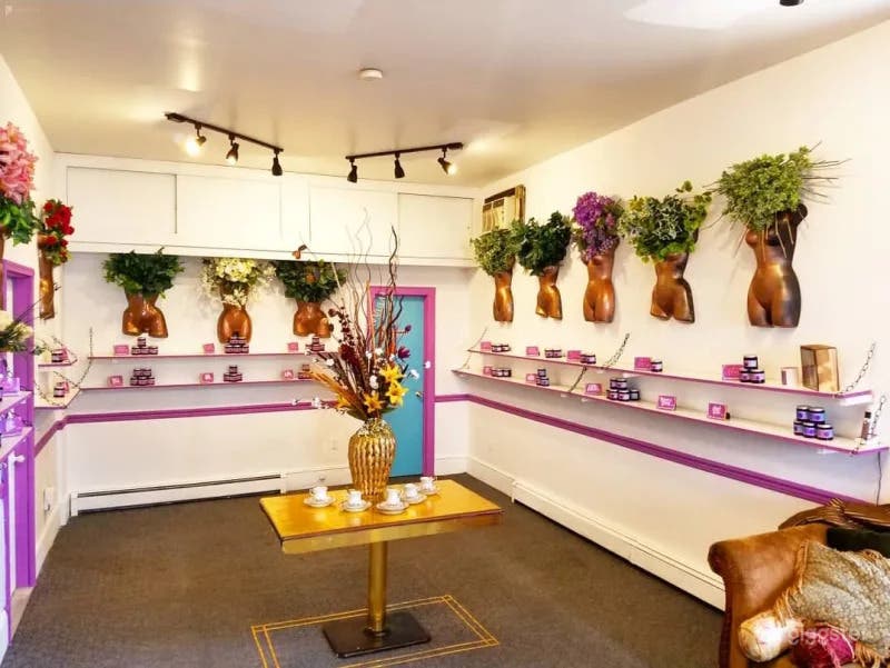 Whimsical Tea House With Amazing Natural Light Photo 1