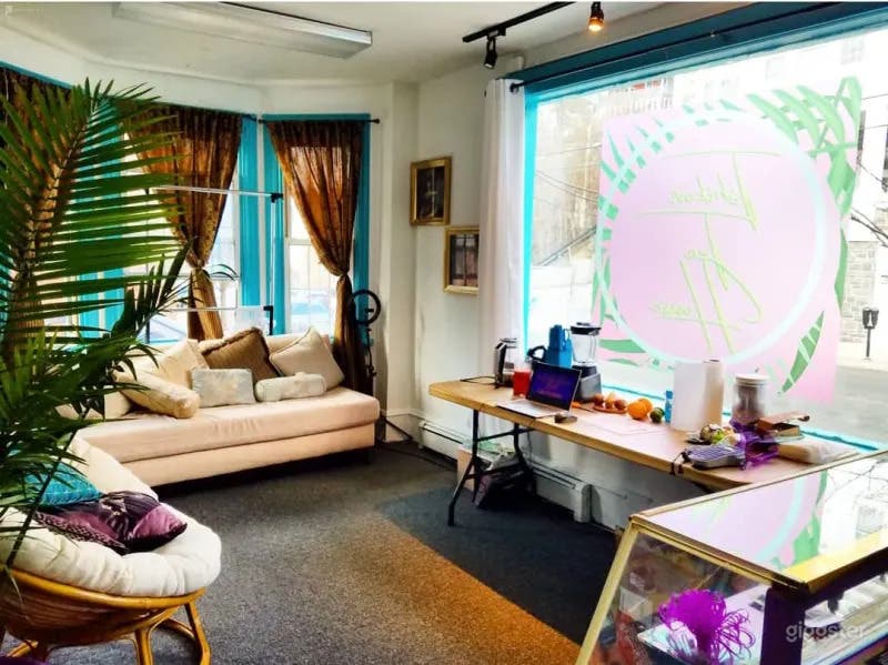 Whimsical Tea House With Amazing Natural Light Photo 3