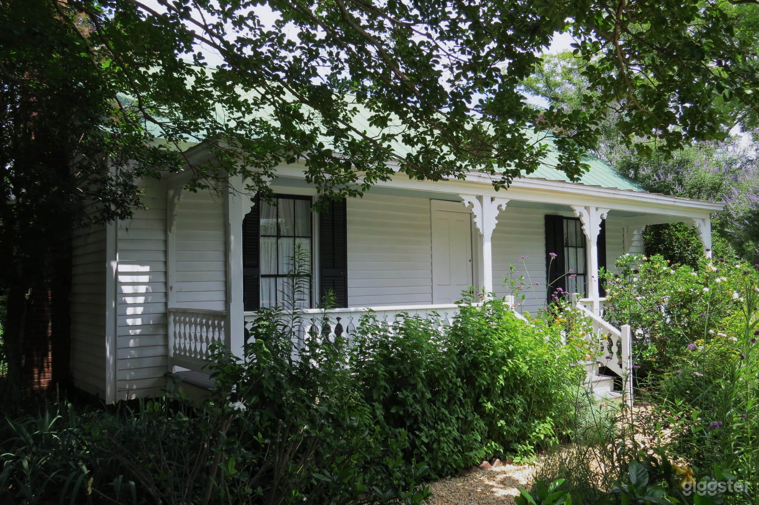 Elegant 1811 Greek Revival House Museum Photo 4