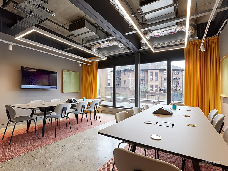  Wood Green 0M1 & 0M2 