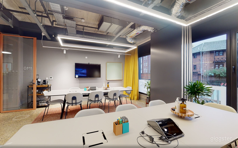  Wood Green 0M1 & 0M2 