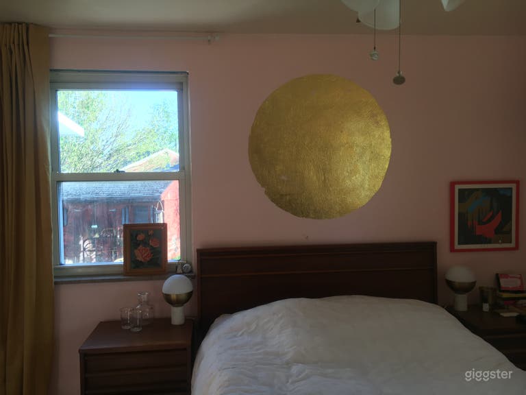  Master bedroom goldleaf  