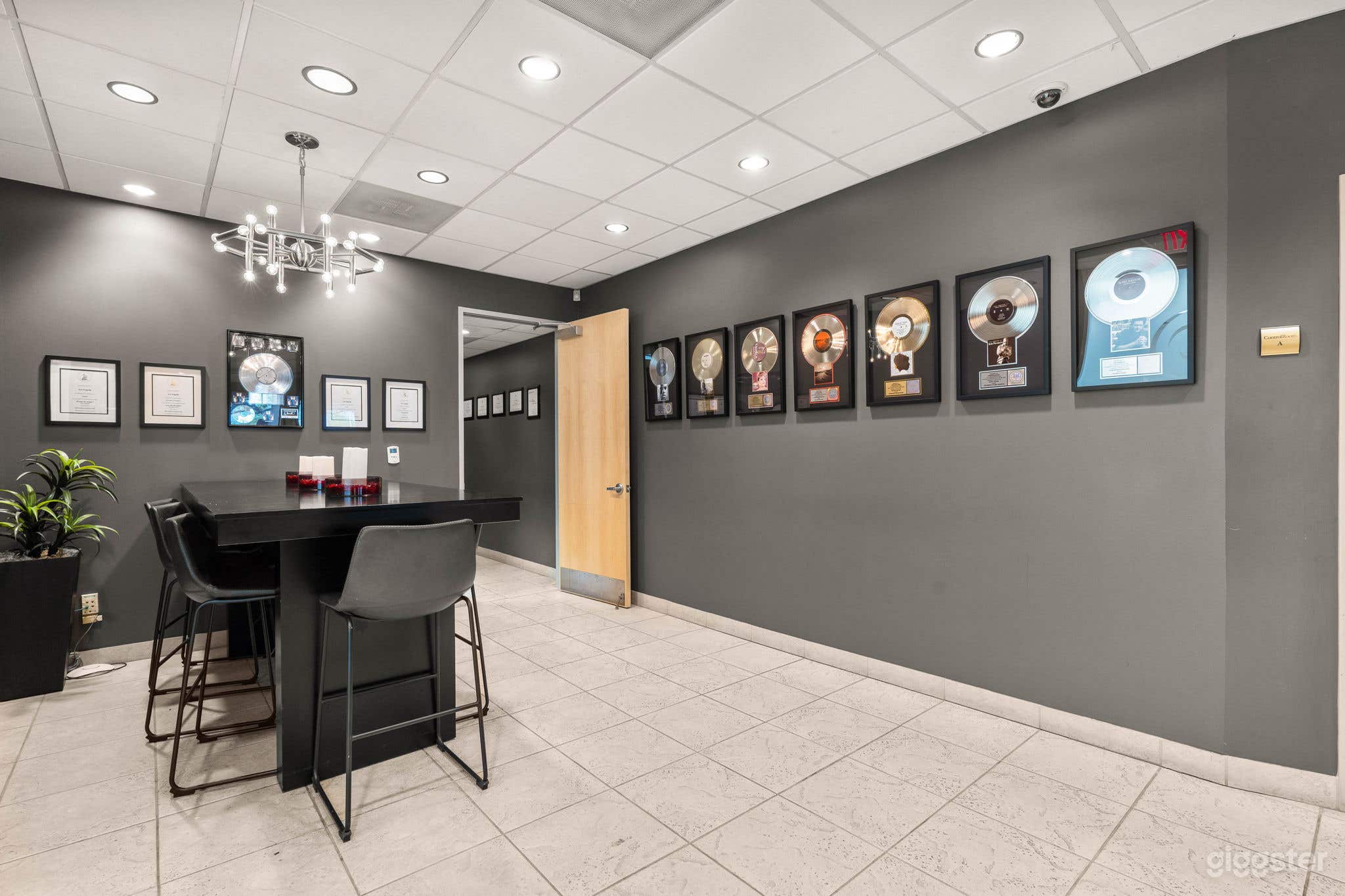 Pre-Production Room Photo 3