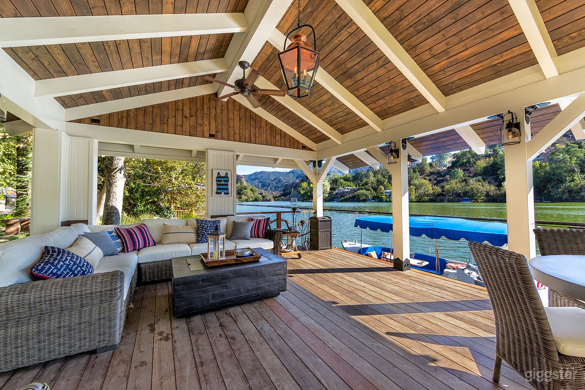 Dockhouse Interior looking out at Malibou Lake