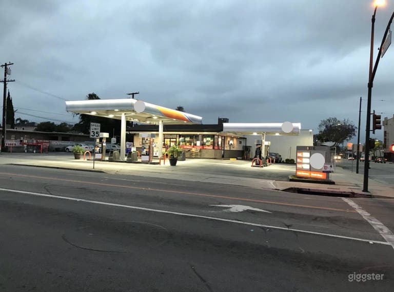  Clean and well-maintained neighborhood Gas Station 