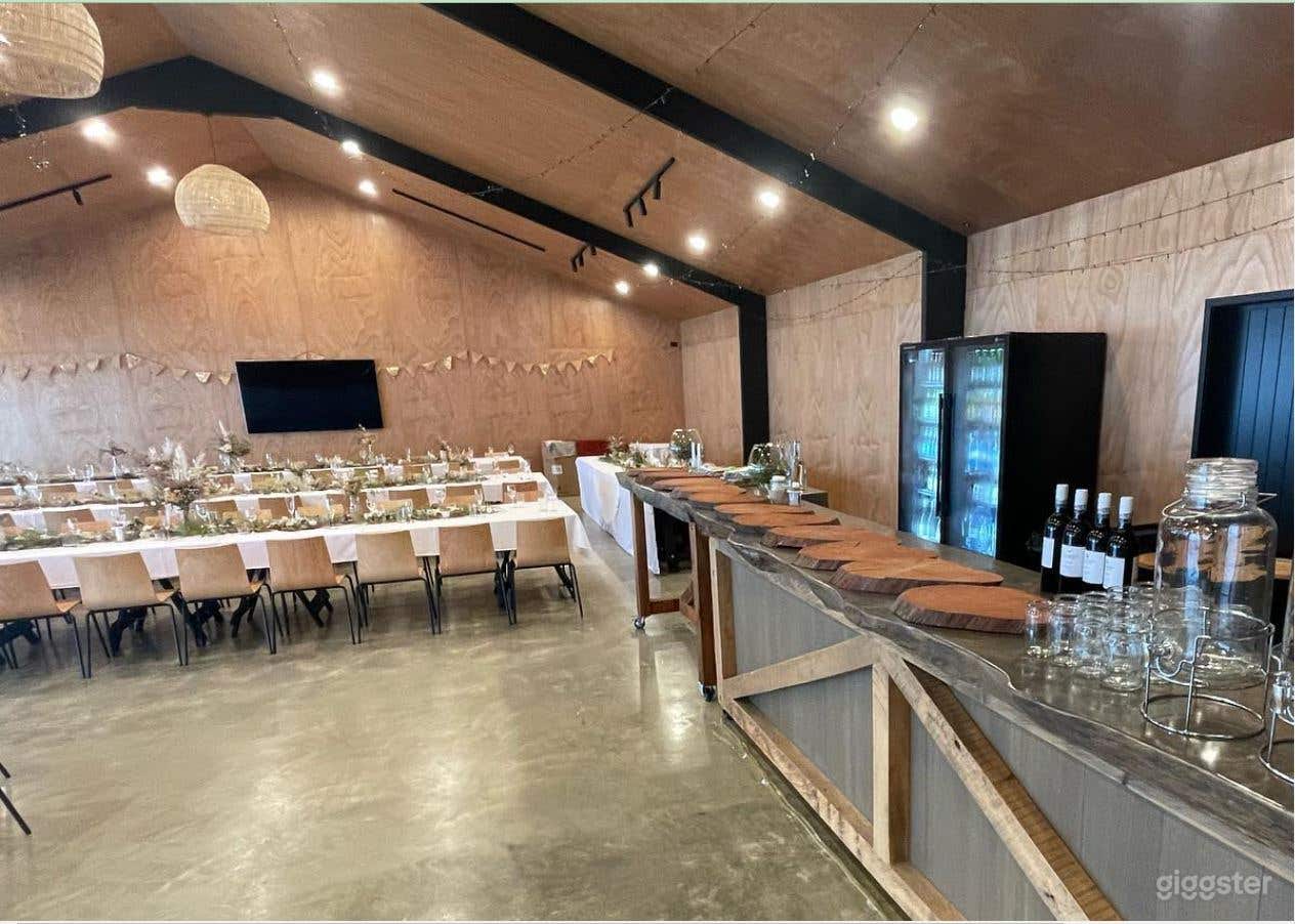 Top of the World Spacious Barn Photo 2