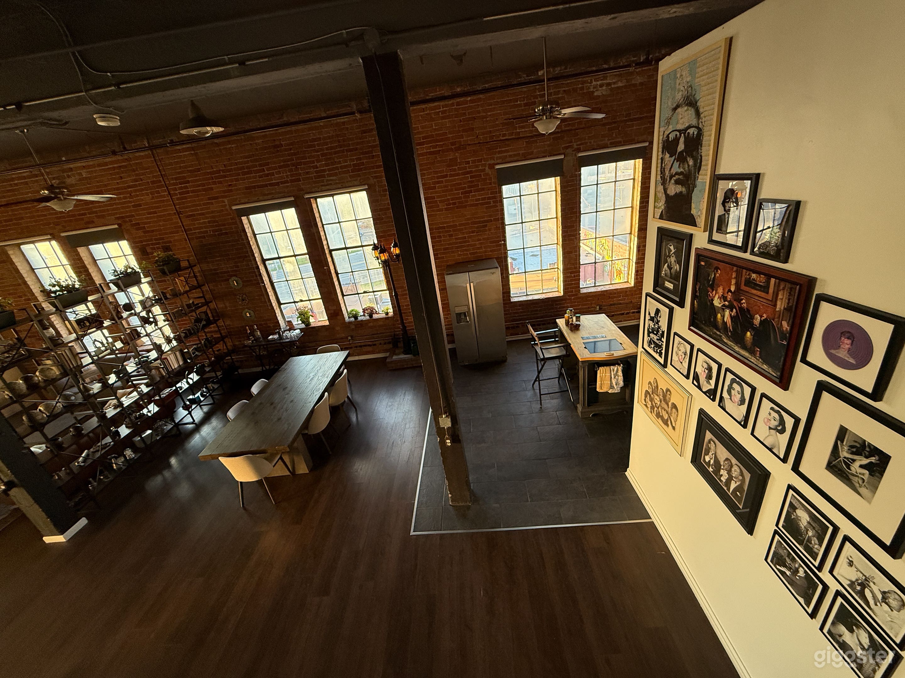 3,000 Sq Ft Industrial Natural Light Loft Warehouse Photo 3