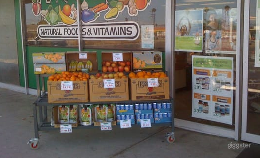 Spacious Health Food Store Perfect for Photoshoots and Productions in Oxnard Photo 2