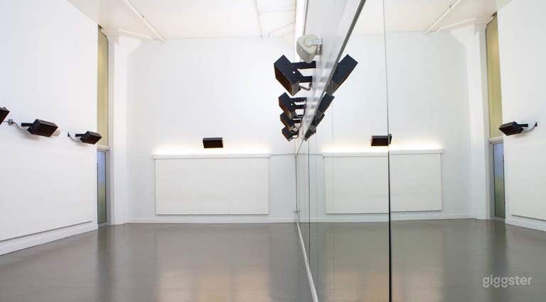  Bright, Versatile and Spacious Downtown Seattle Studio 