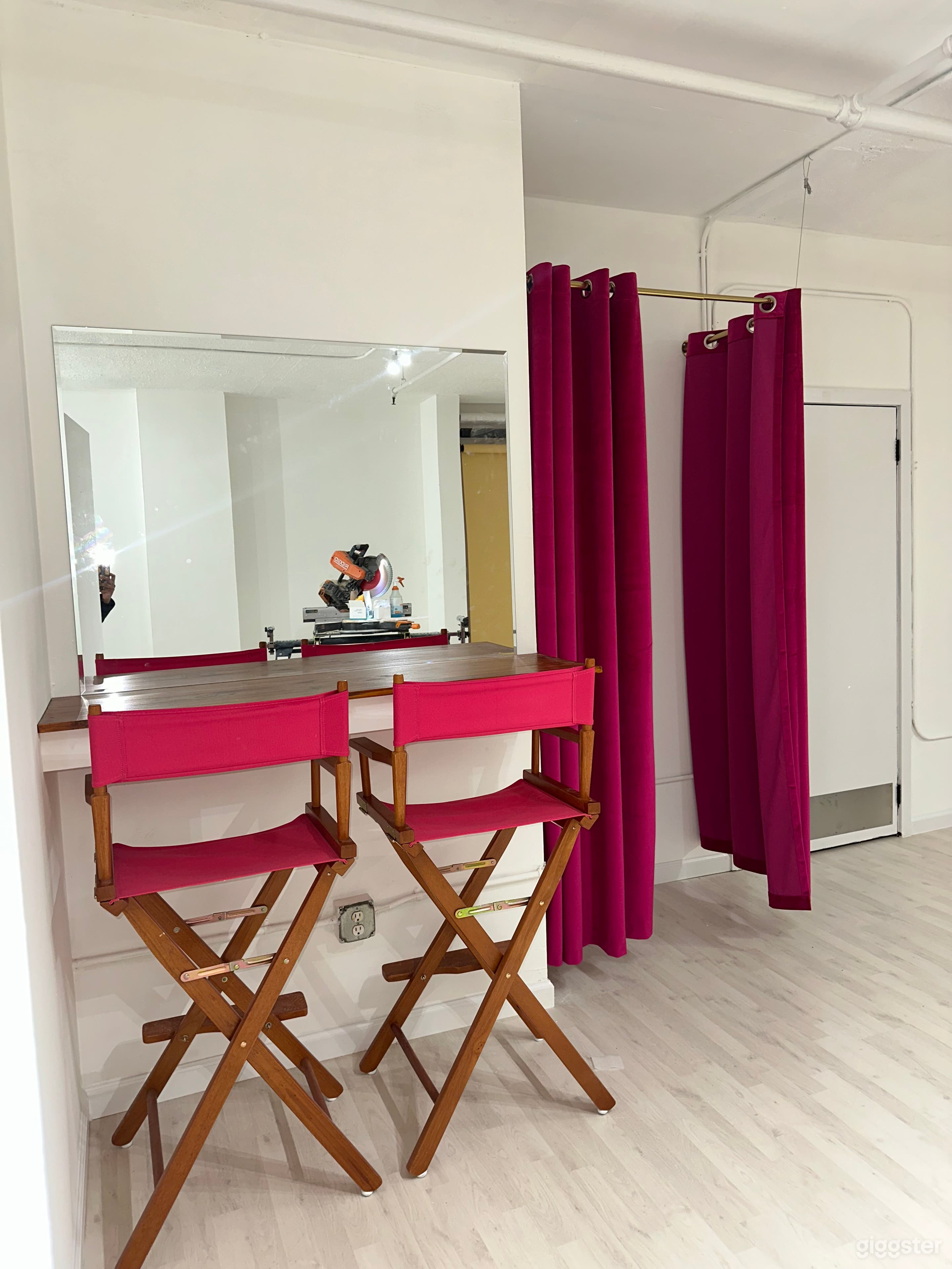 Luxury creative studio Photo 4