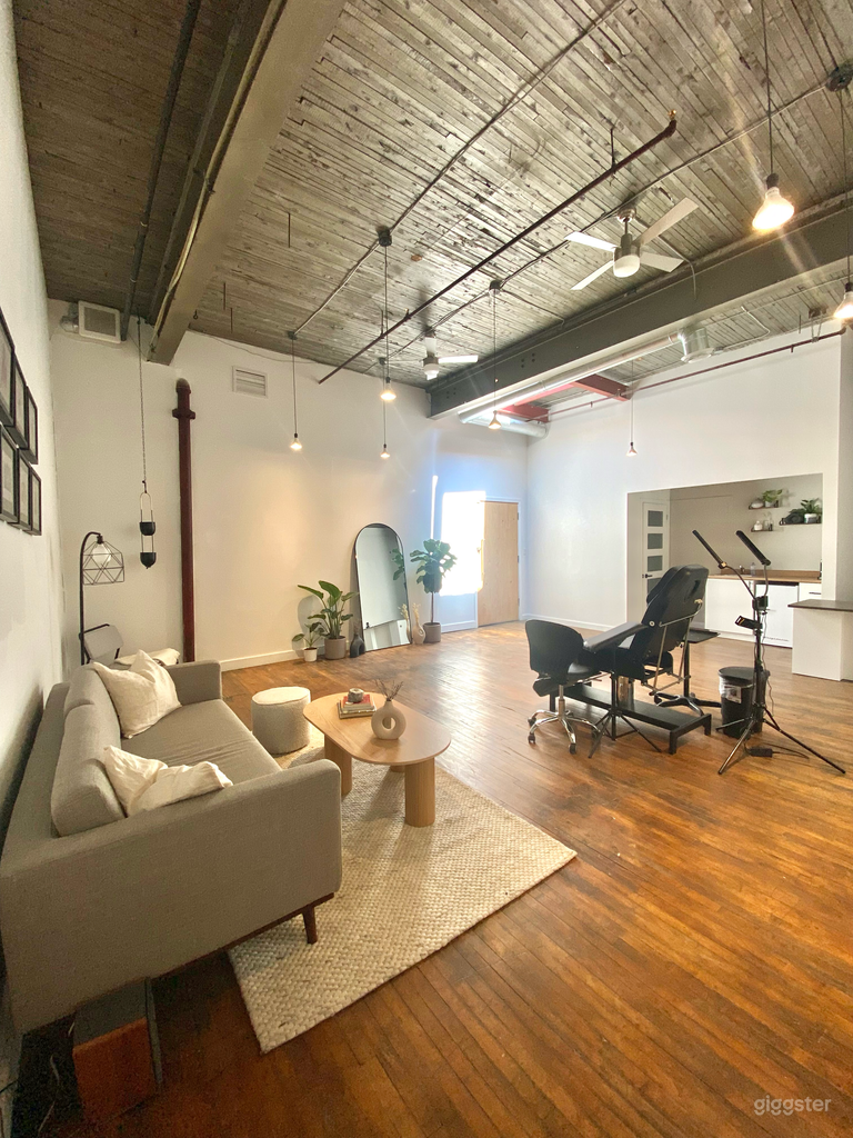  Private Studio Loft for Art, Beauty & Wellness  
