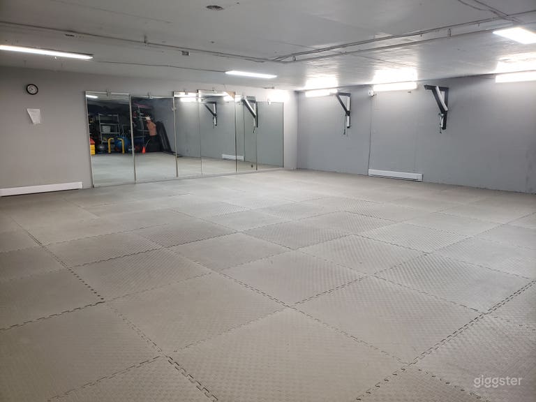  Dojo Style Matted Space For Rent 