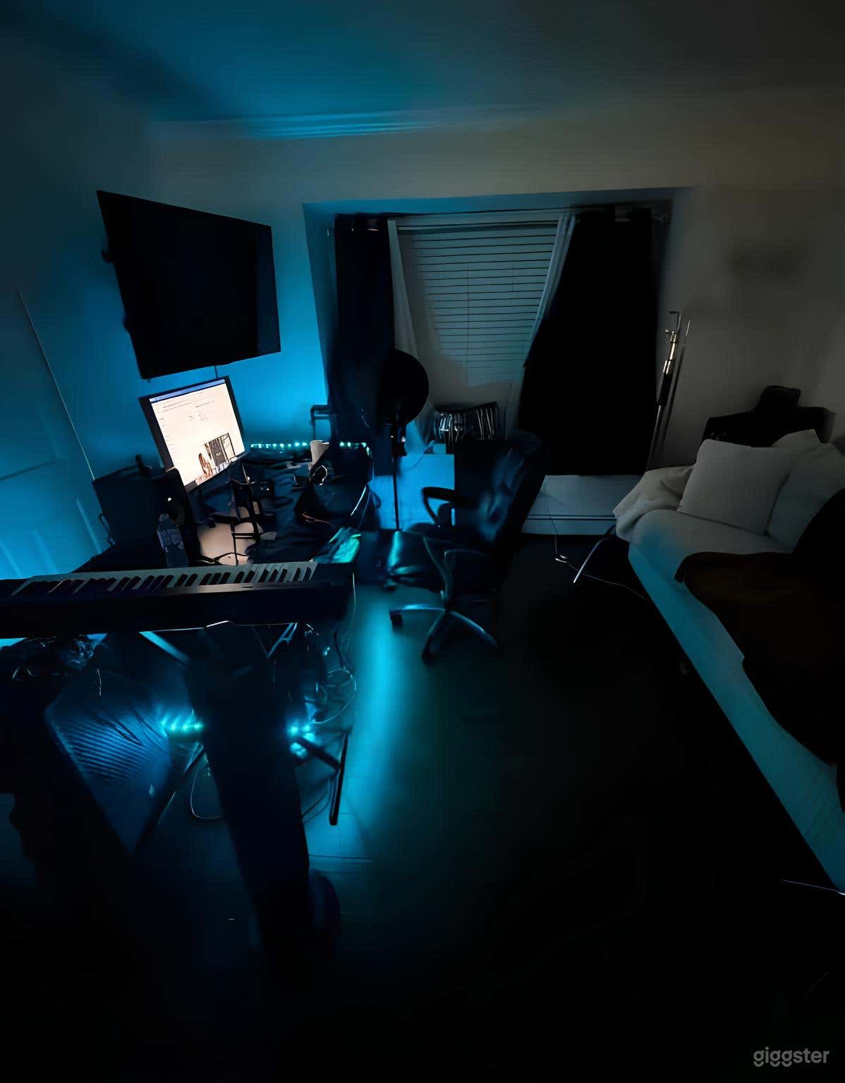 Urban Music Recording Studio Photo 3