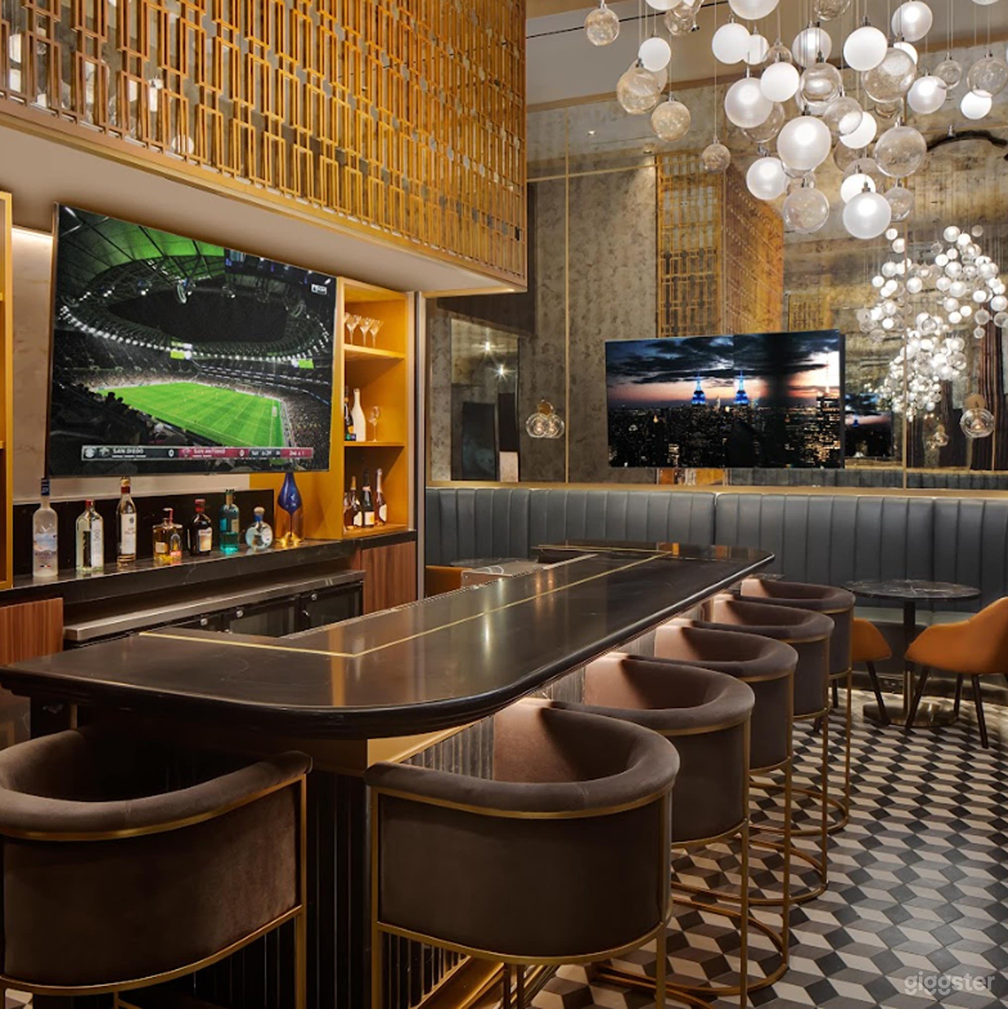 Modern Upscale Restaurant Event Space – Up to 150 Guests Photo 1