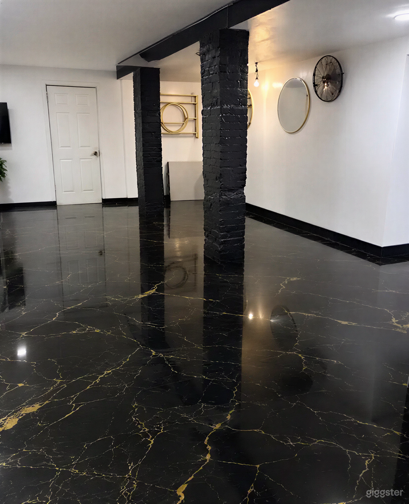 Versatile Event Space (LOWER LEVEL ) Photo 3