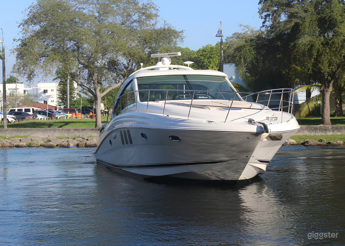 Sundancer 55” Yacht Photo 4