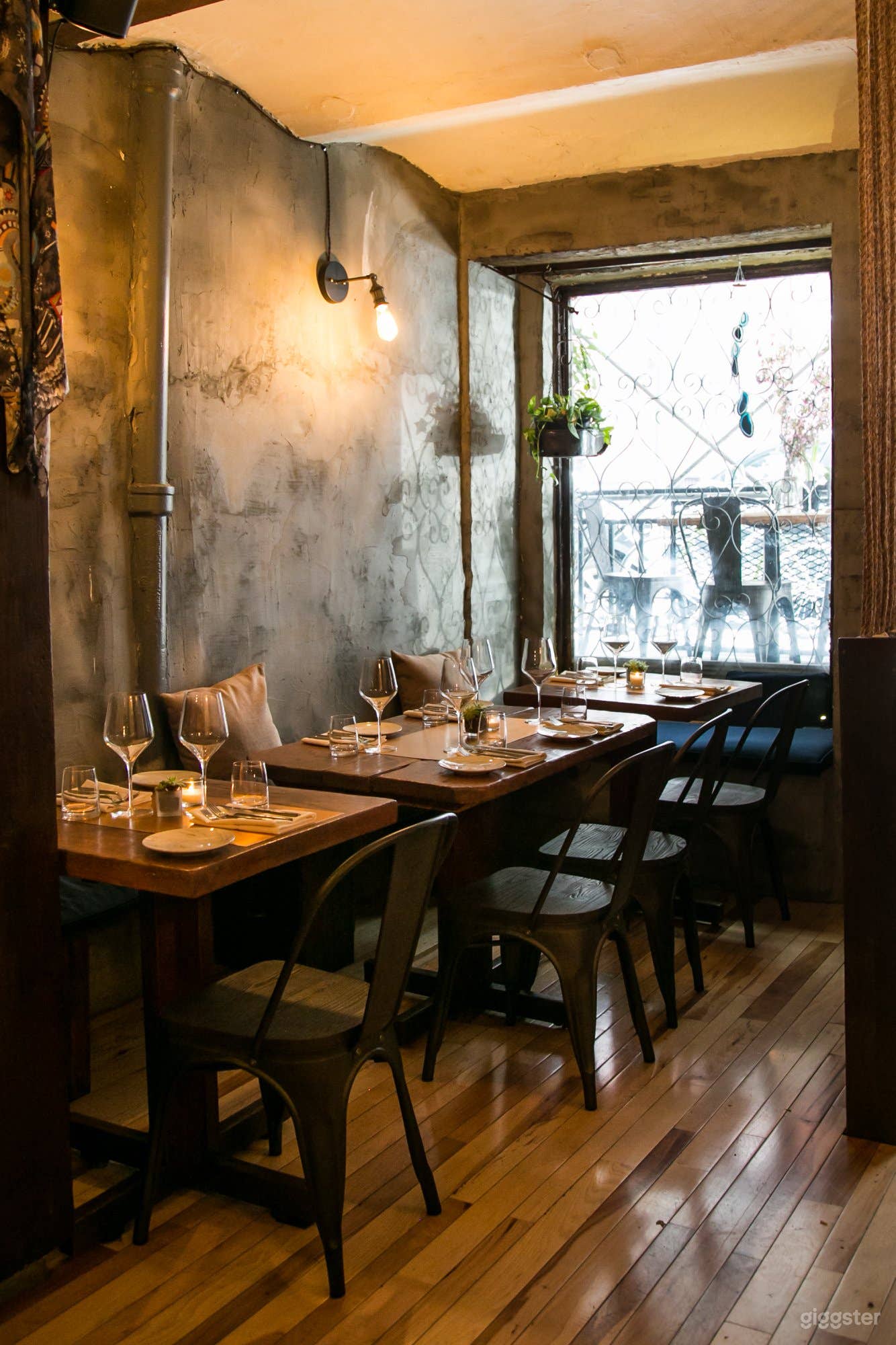 Italian, seafood and vegetarian restaurant  Photo 2