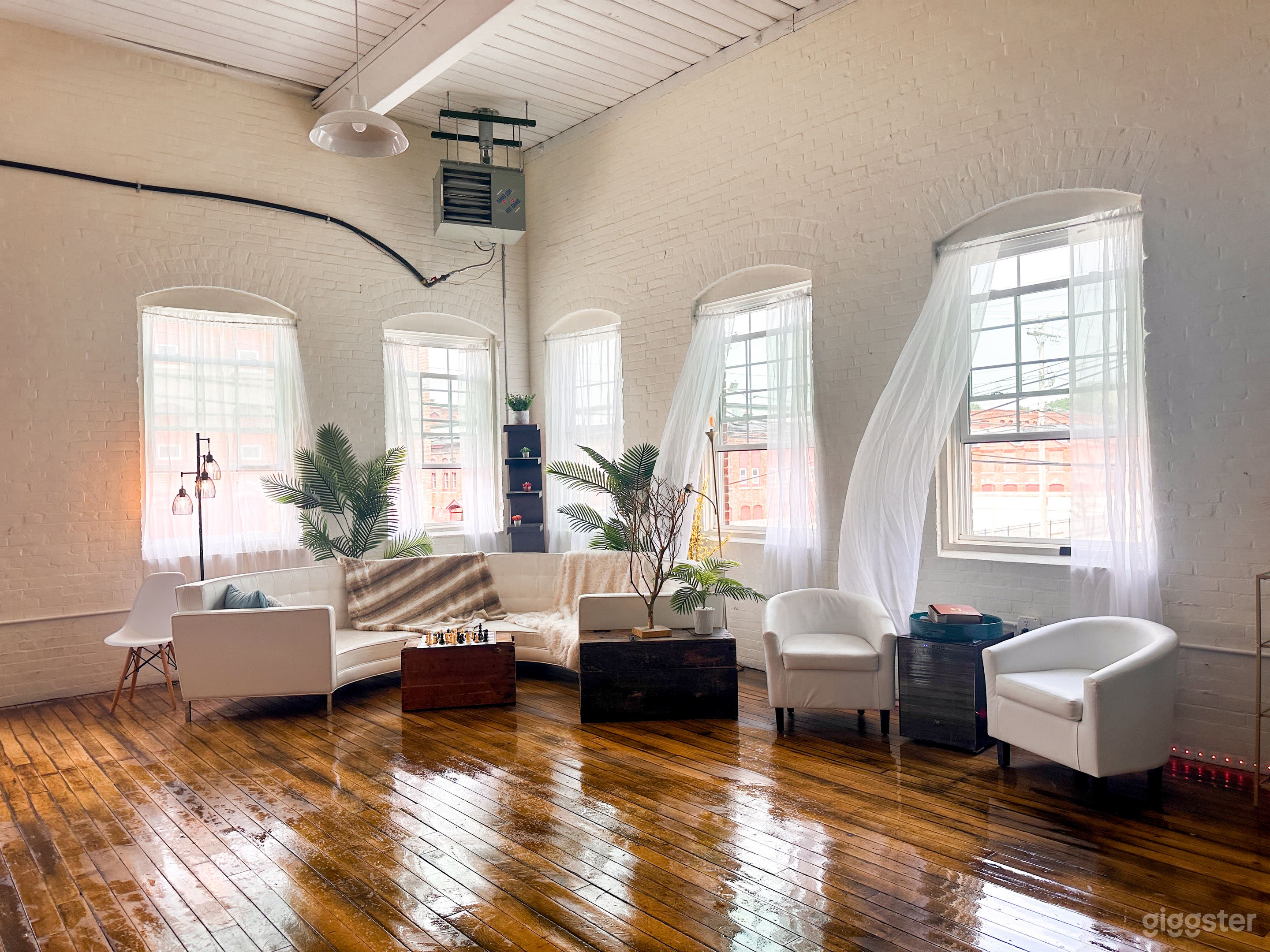 Modern, Industrial Mill Commercial &amp; Boudoir Space Photo 2