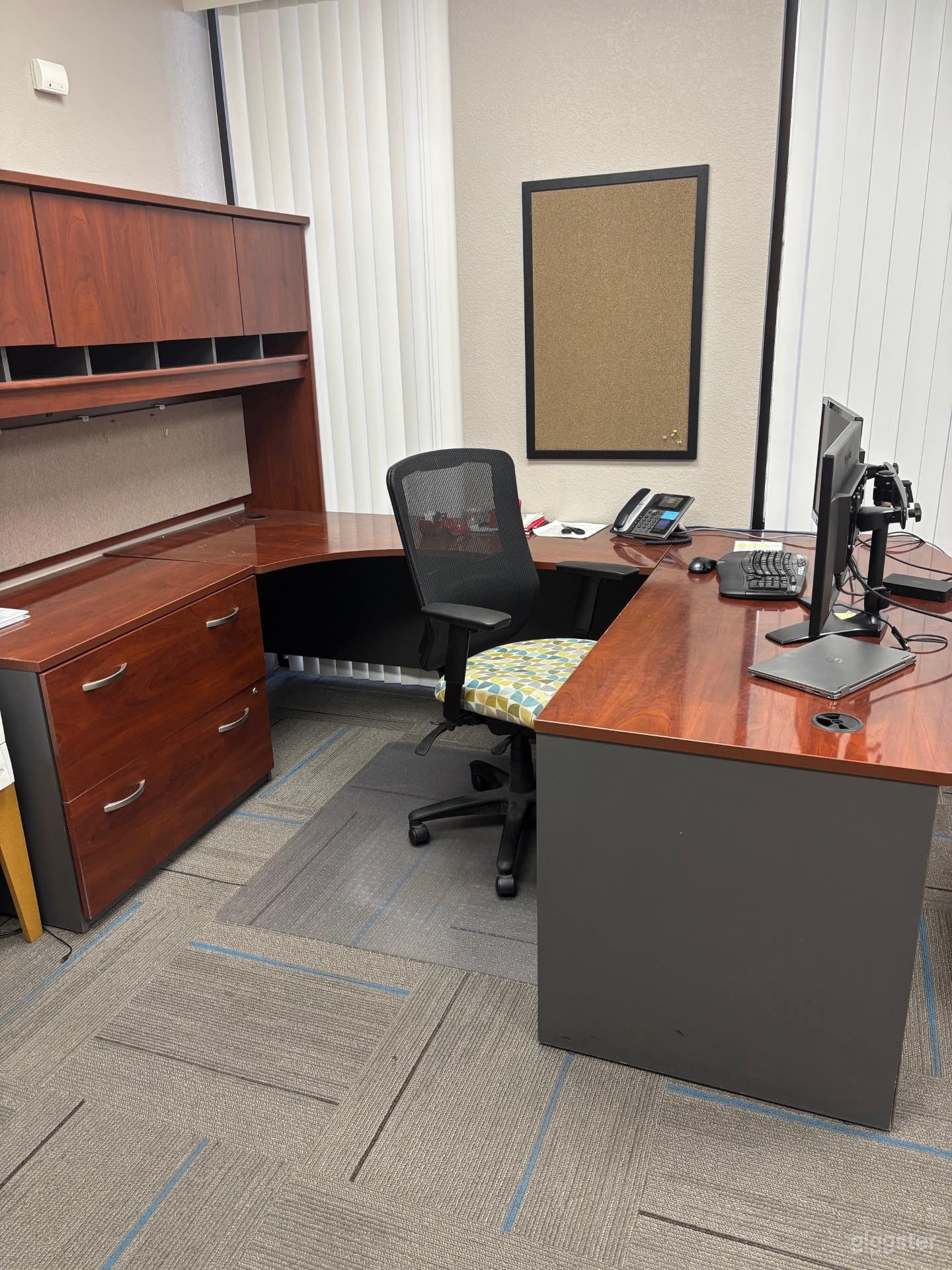 Premium Private Office Photo 1