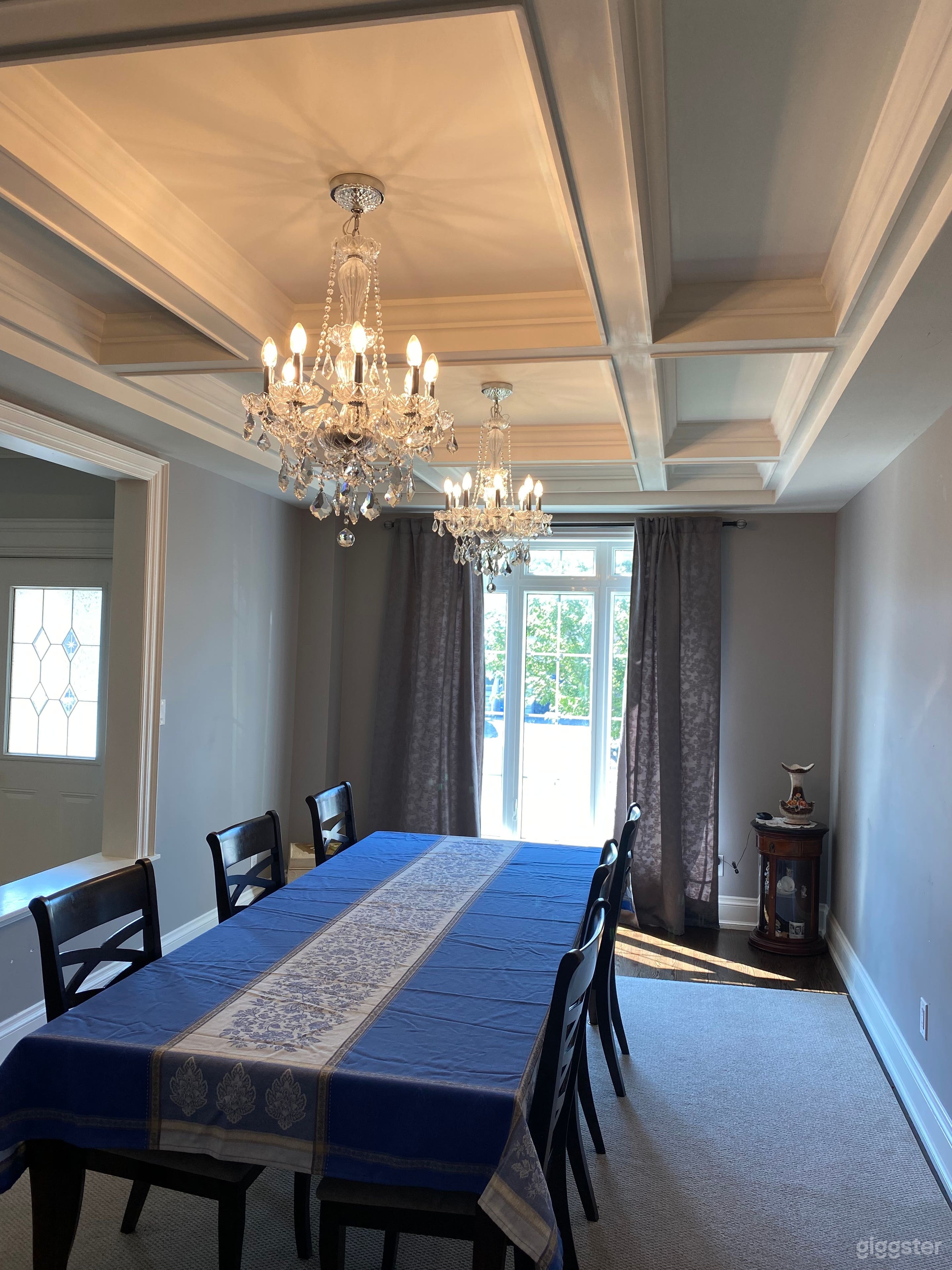 Retreat Spacious Home  Photo 4