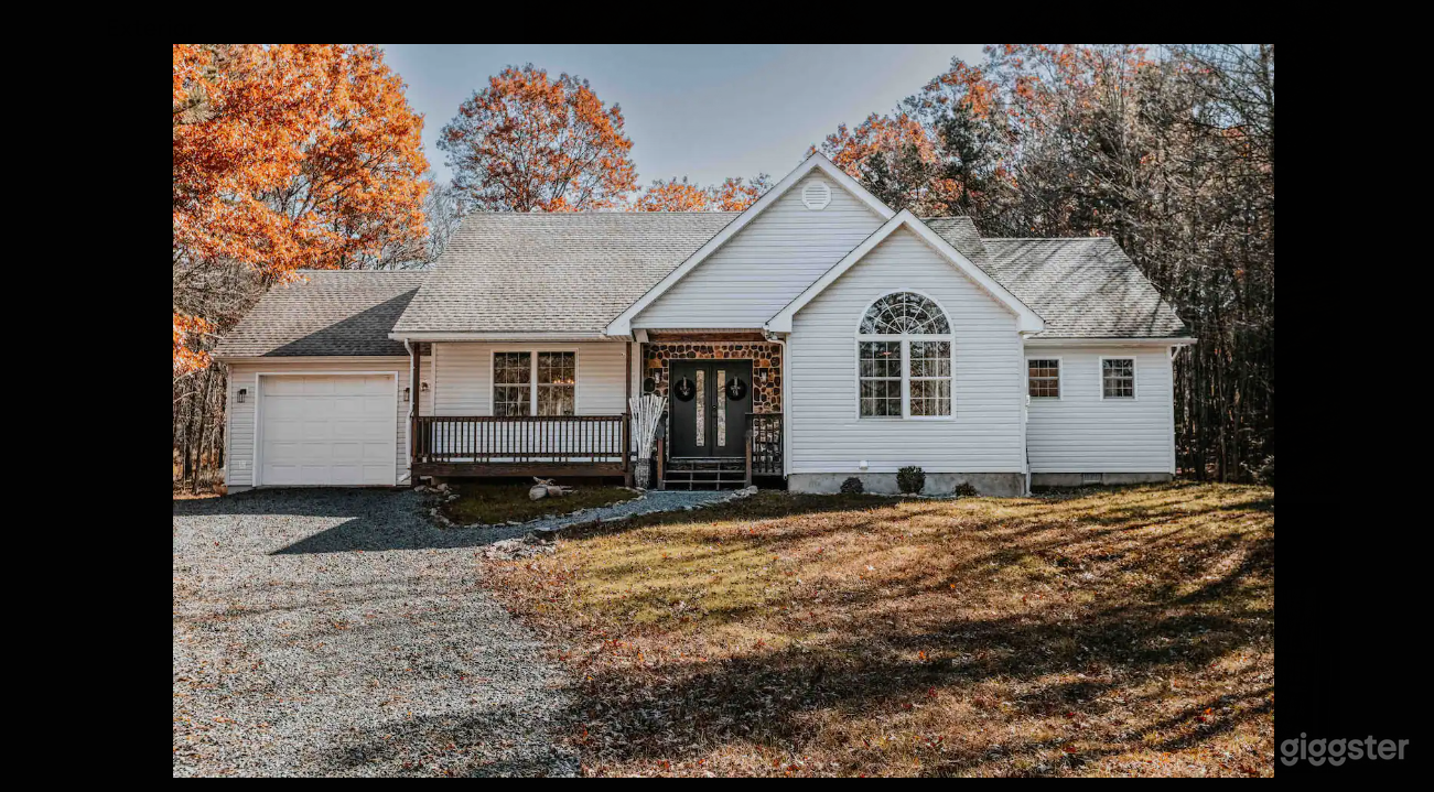 Charming House, Front View
