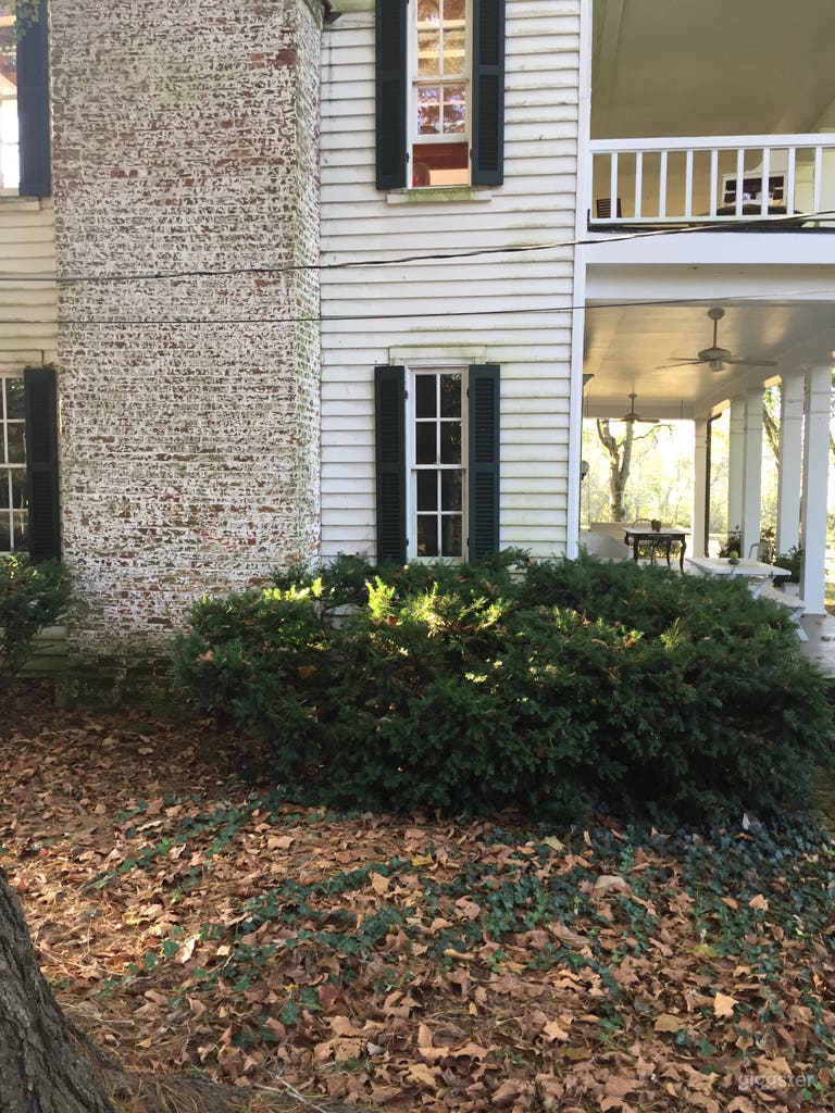  Southside of Farmhouse 