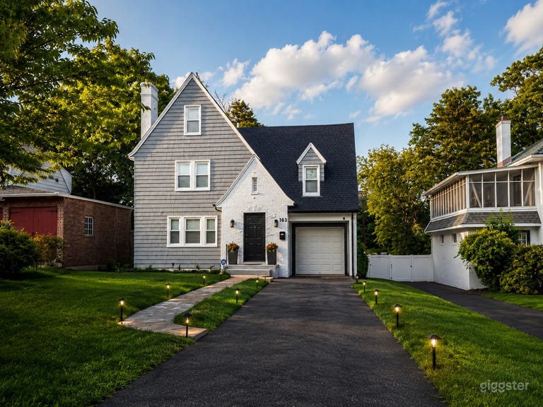  Bienvenido a Seven Oaks, una casa de 5 dormitorios 