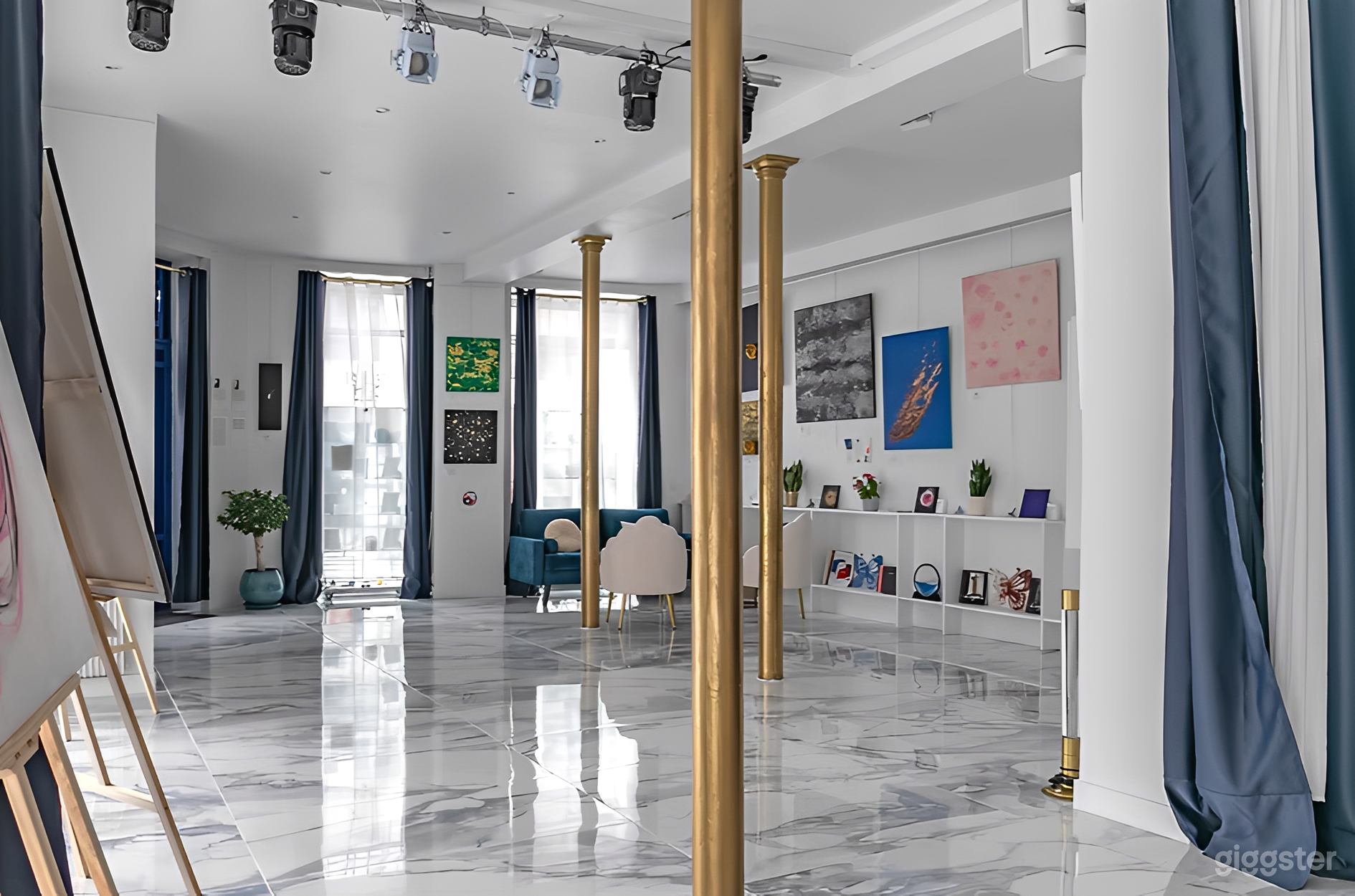 Photo de Espace événementiel et artistique contemporain lumineux 1